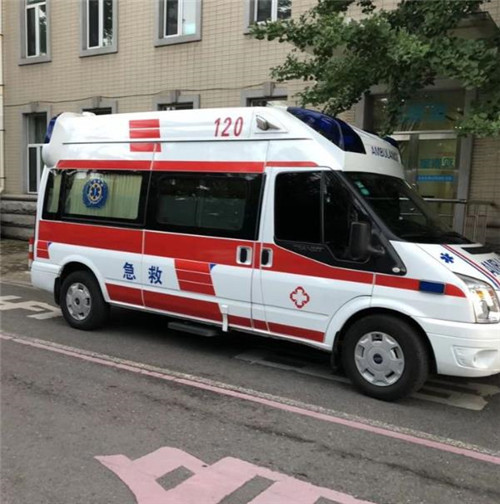 马山选择我们的救护车出租,开启安心转院之旅